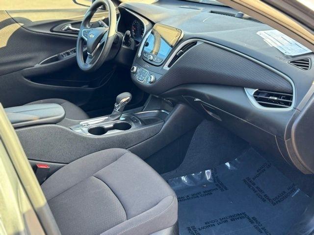 Chevrolet Malibu  2024