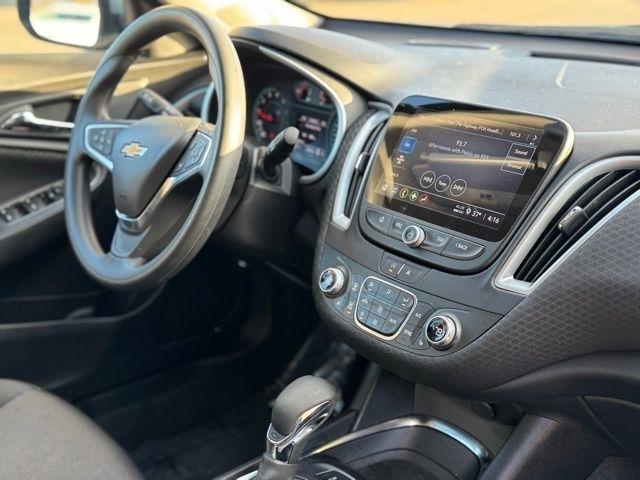 Chevrolet Malibu  2024