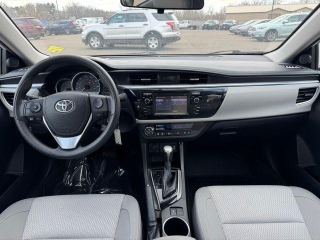 Toyota Corolla  2014
