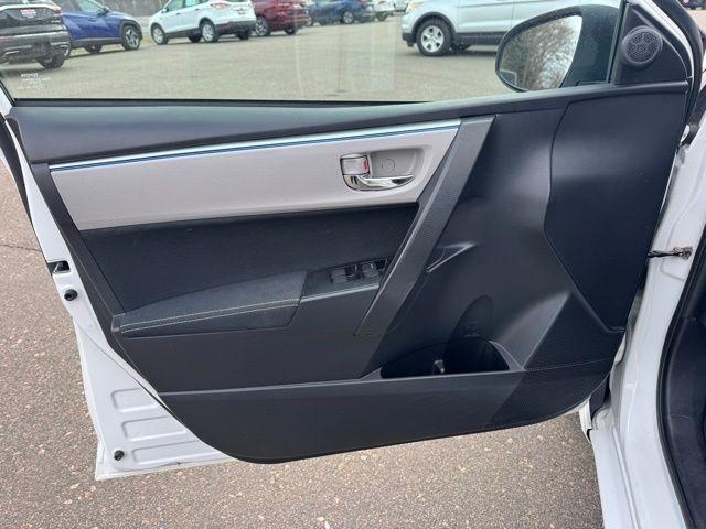 Toyota Corolla  2014