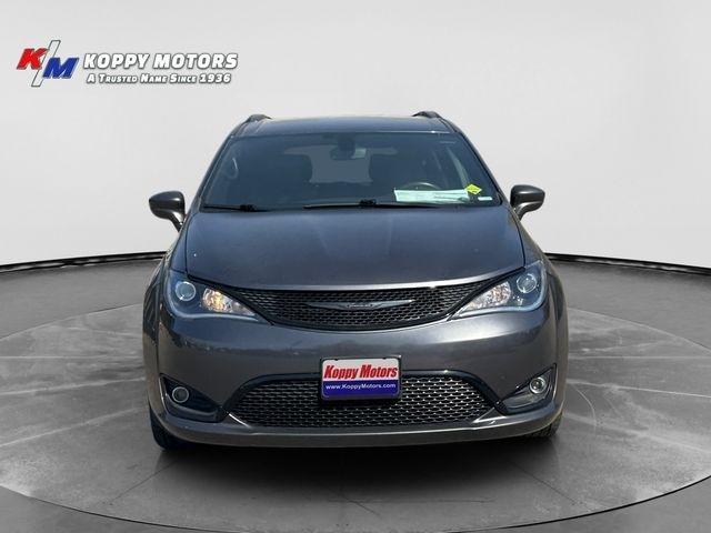 Chrysler Pacifica  2020