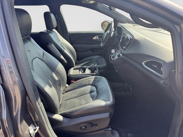 Chrysler Pacifica  2020