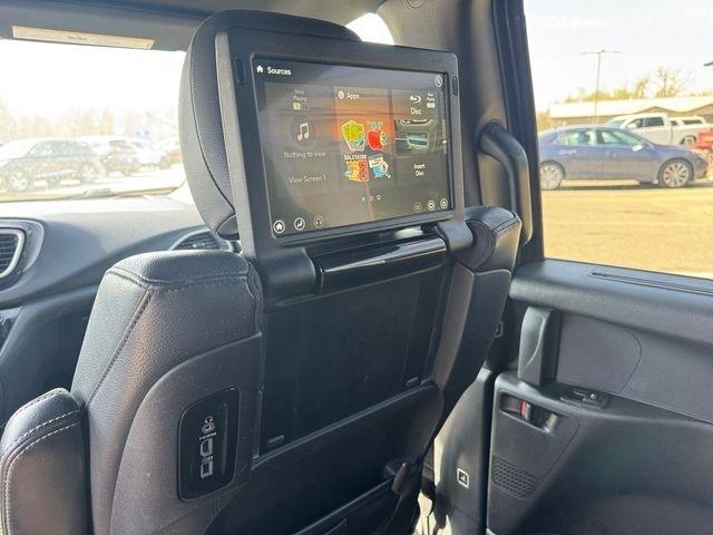 Chrysler Pacifica  2020