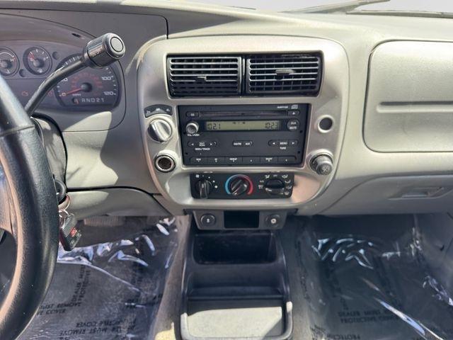 Ford Ranger  2011