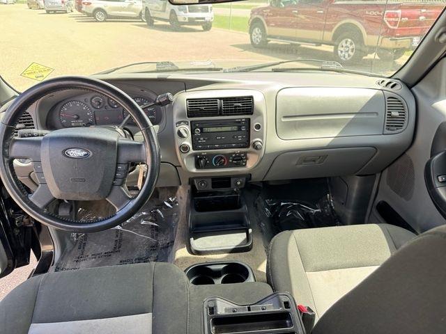 Ford Ranger  2011