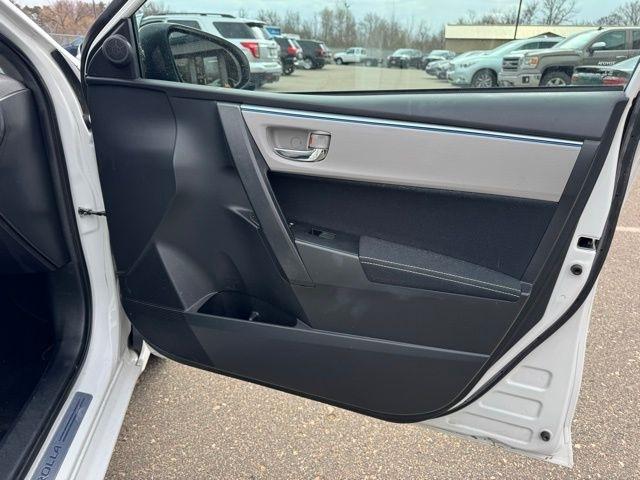 Toyota Corolla  2014