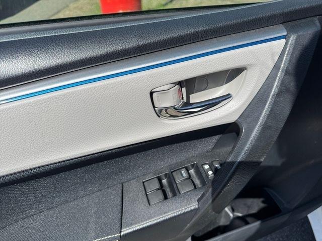 Toyota Corolla  2014