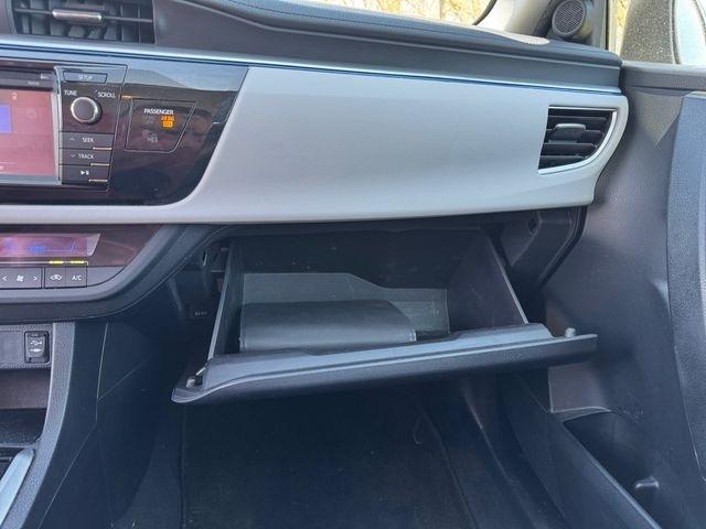 Toyota Corolla  2014