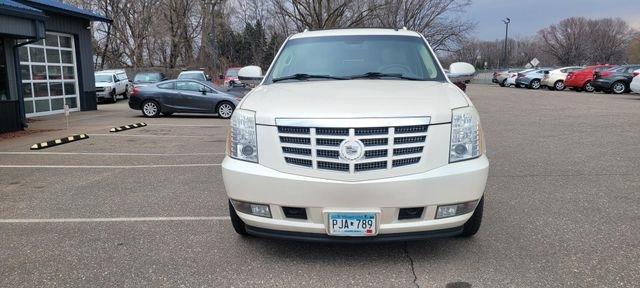 Cadillac Escalade  2010