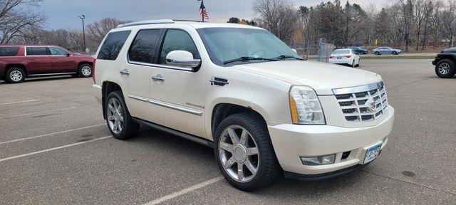 Cadillac Escalade  2010