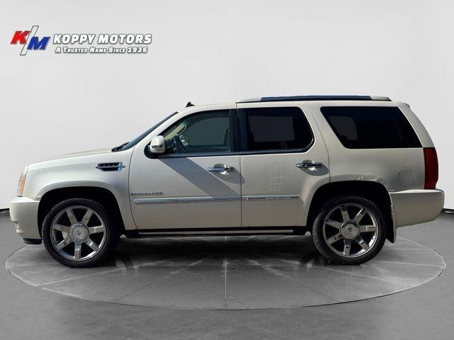 Cadillac Escalade  2010