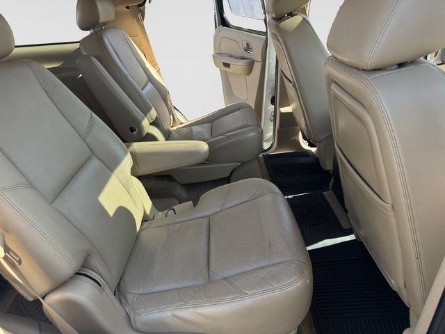 Cadillac Escalade  2010