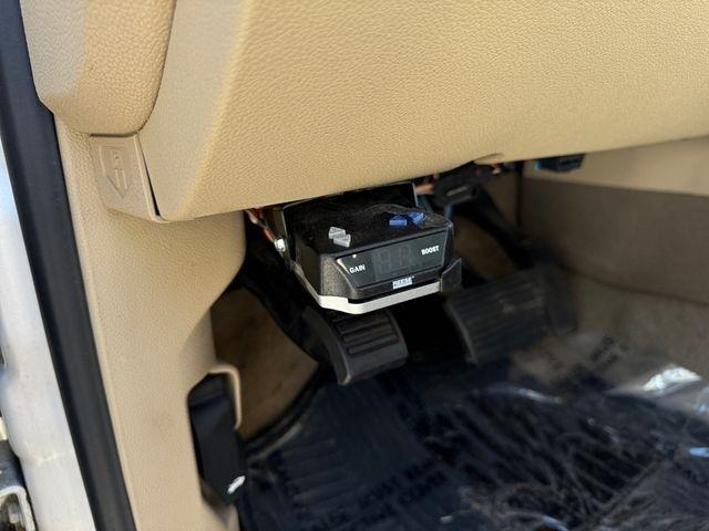 Cadillac Escalade  2010