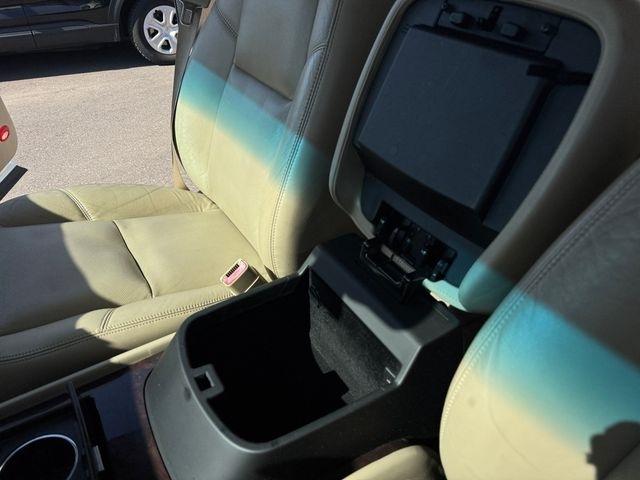 Cadillac Escalade  2010