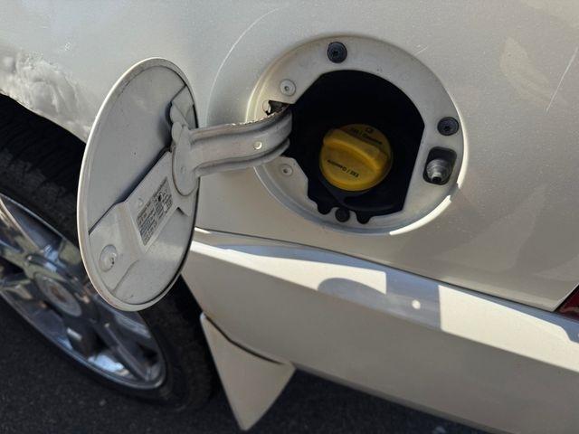 Cadillac Escalade  2010