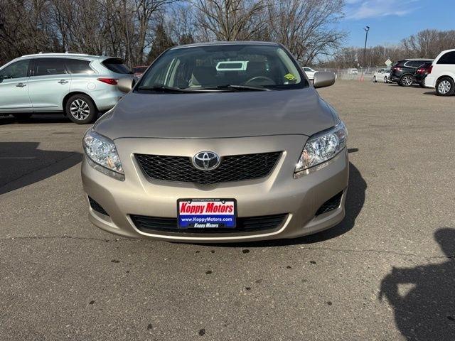 Toyota Corolla  2009