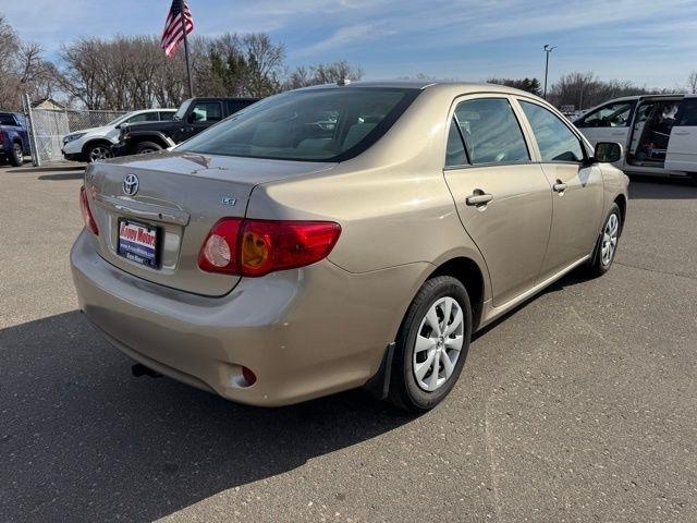 Toyota Corolla  2009