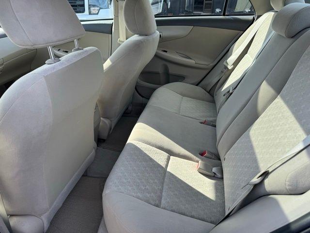 Toyota Corolla  2009