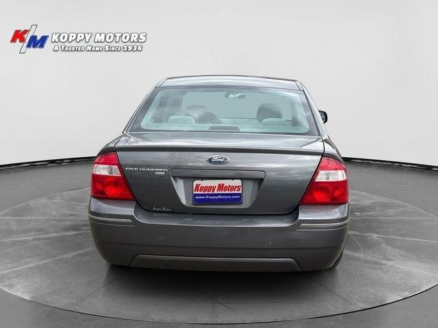 Ford Five Hundred  2005