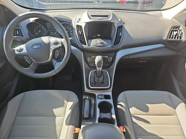 Ford Escape  2014