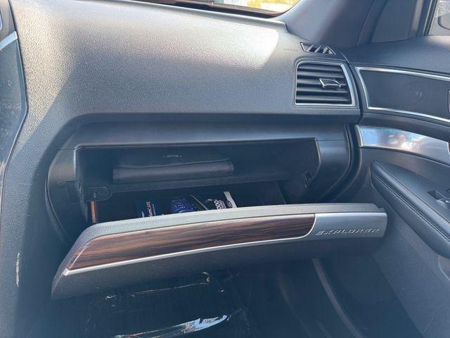 Ford Explorer  2017