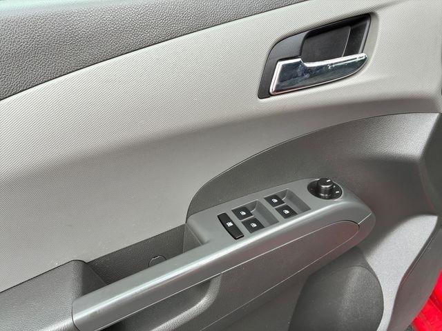 Chevrolet Sonic  2012