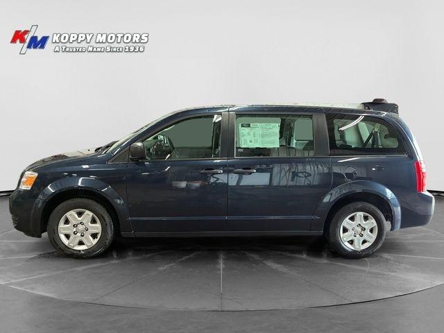 2008 Dodge Grand Caravan SE's photo