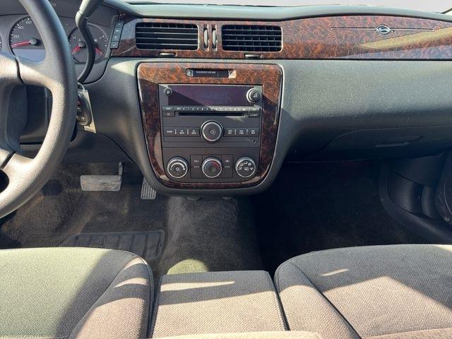 Chevrolet Impala  2013