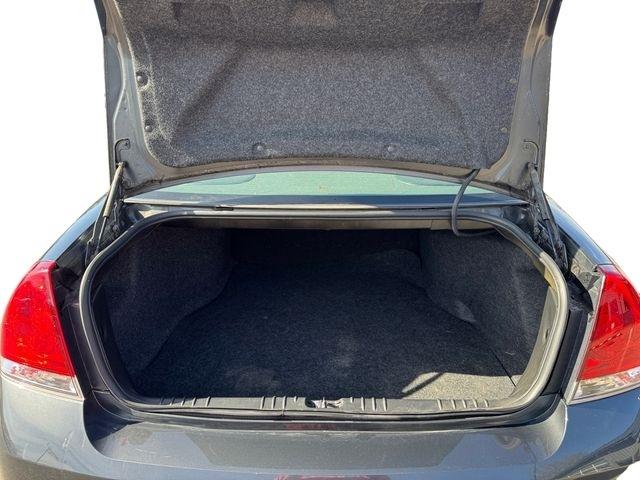 Chevrolet Impala  2013