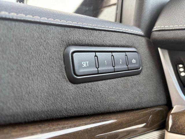 Cadillac Escalade  2020