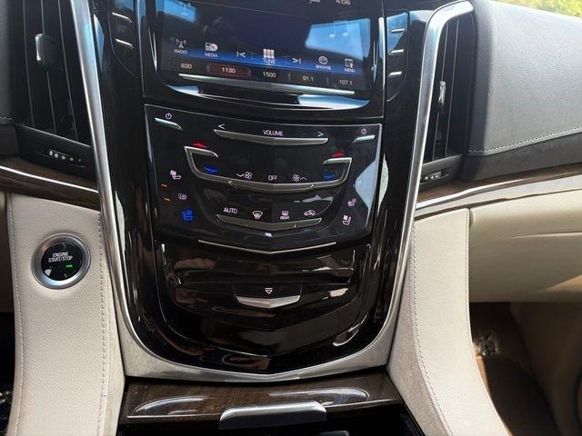 Cadillac Escalade  2020