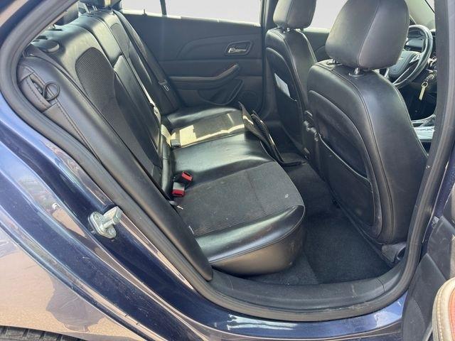 Chevrolet Malibu  2013