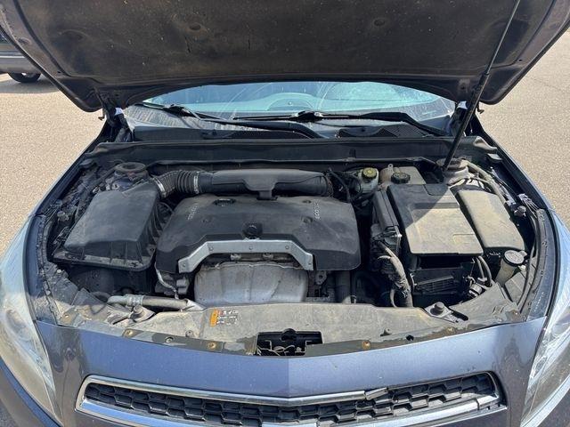 Chevrolet Malibu  2013