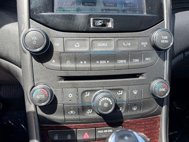 Chevrolet Malibu  2013