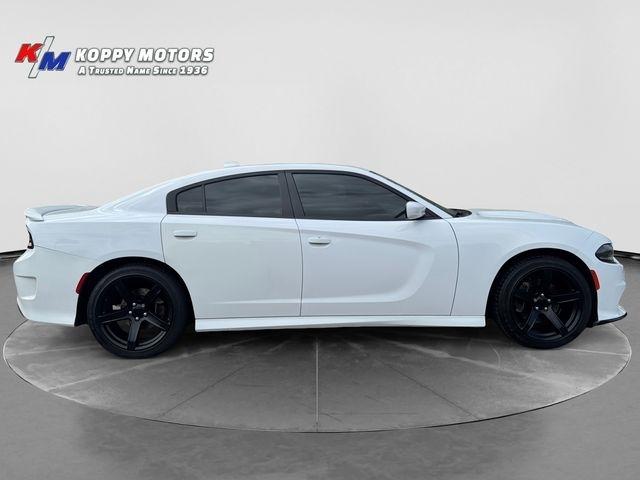 Dodge Charger  2020