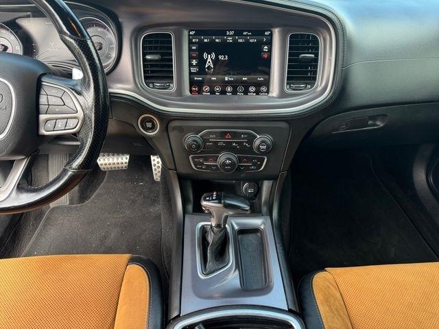 Dodge Charger  2020