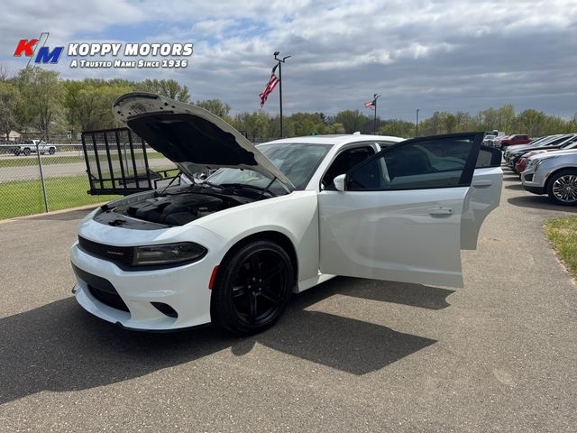 Dodge Charger  2020