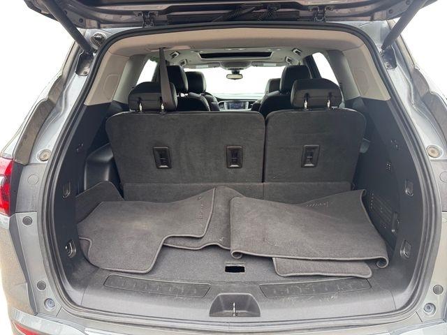 Buick Enclave  2021