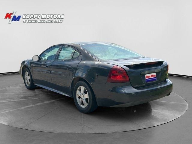Pontiac Grand Prix  2008