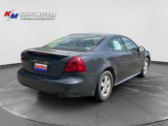 Pontiac Grand Prix  2008