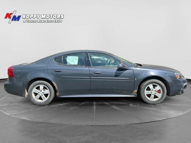 Pontiac Grand Prix  2008