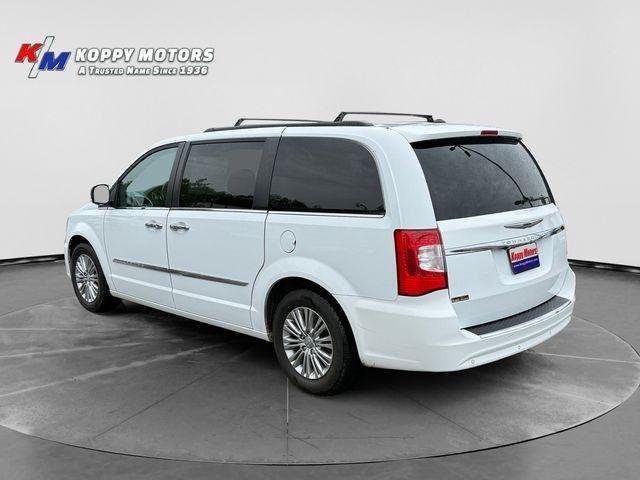 Chrysler Town & Country  2016