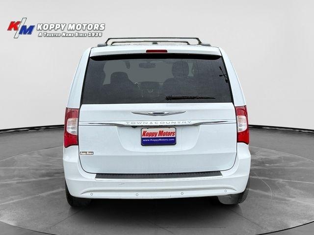Chrysler Town & Country  2016