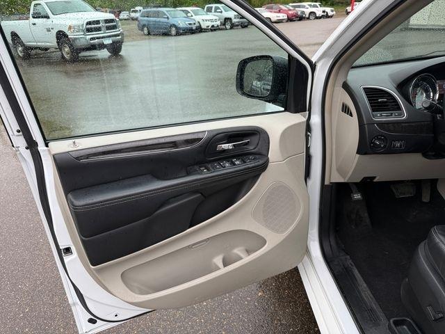 Chrysler Town & Country  2016