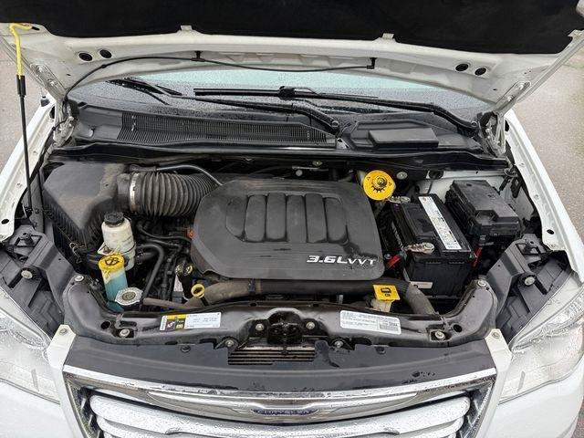 Chrysler Town & Country  2016