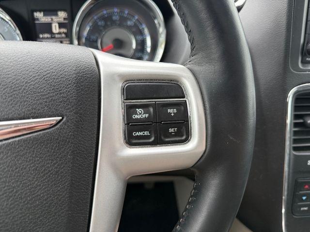 Chrysler Town & Country  2016