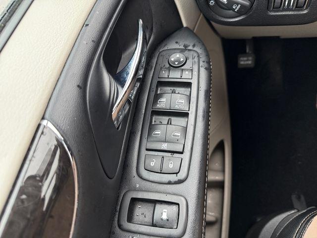 Chrysler Town & Country  2016