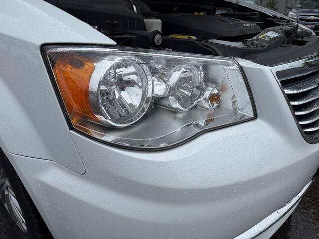 Chrysler Town & Country  2016