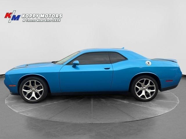 2015 Dodge Challenger SXT Plus's photo
