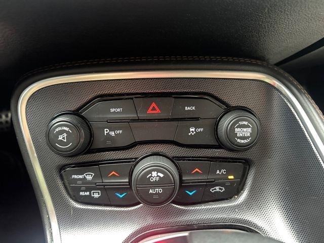 Dodge Challenger  2015
